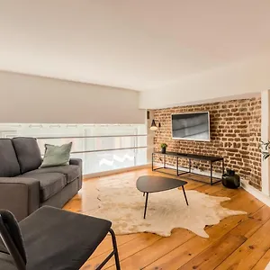 https://lille-centre-beautiful-atypical-apartment-freshly-renovated.lillehotels.org